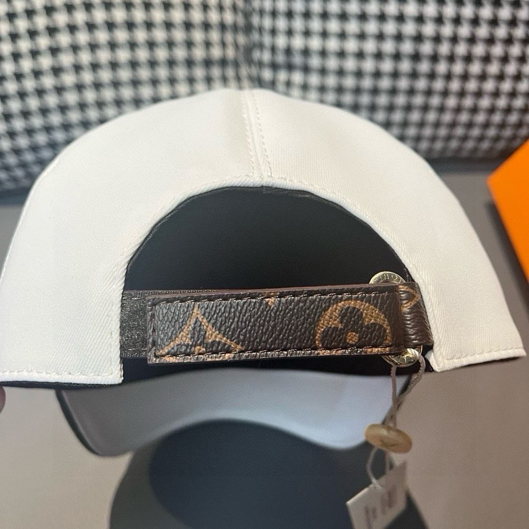 Louis Vuitton Caps